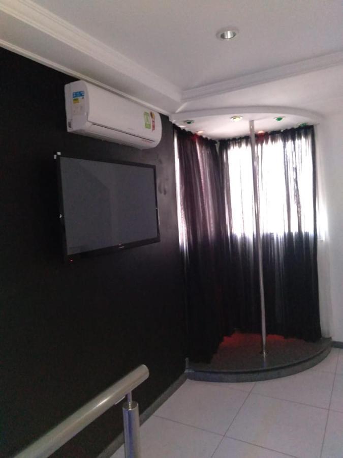 Flash Motel (Adults Only) Sao Vicente  Bagian luar foto